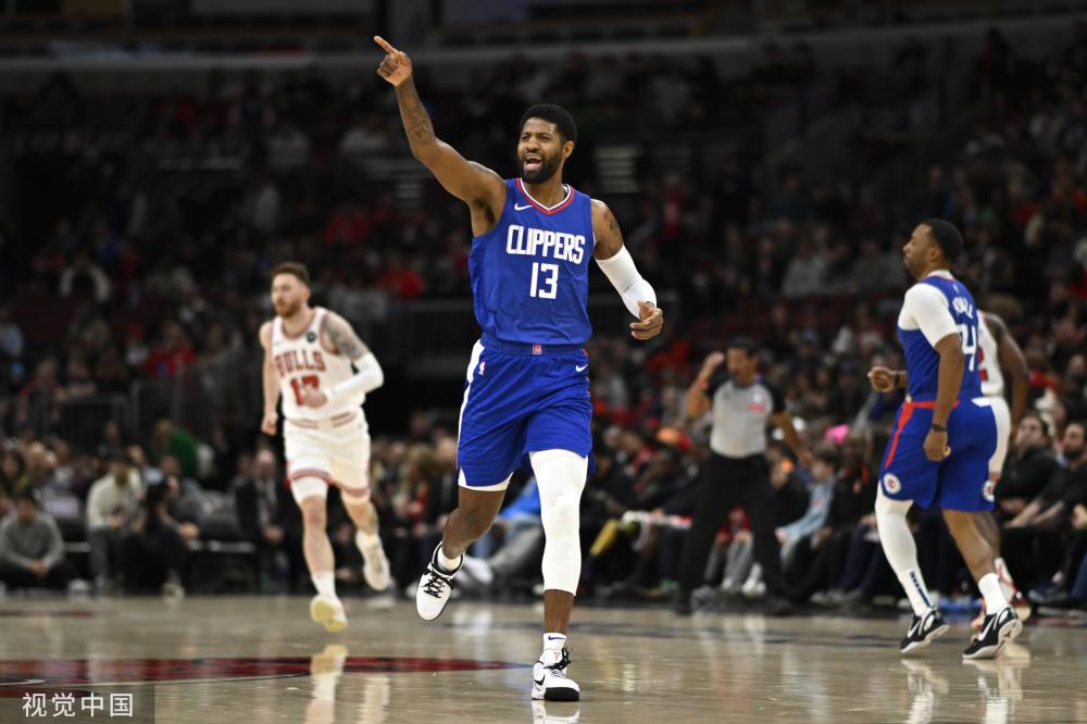 而穆迪作为 而穆迪作为