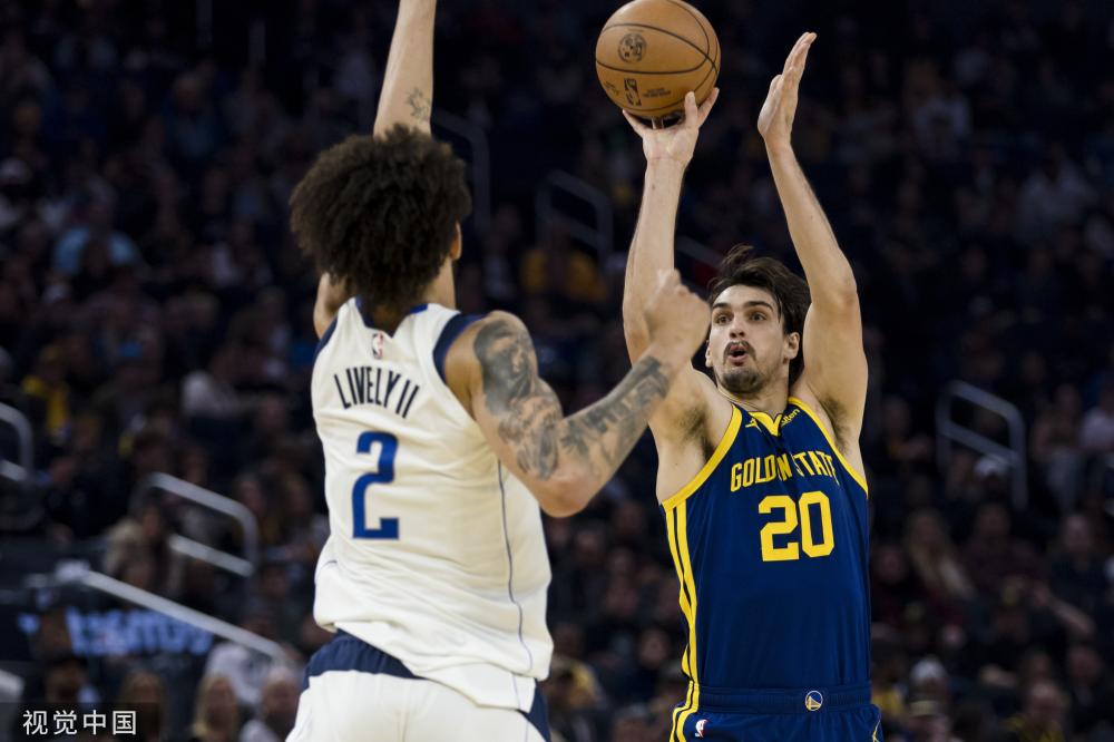 不久前的一 不久前的一